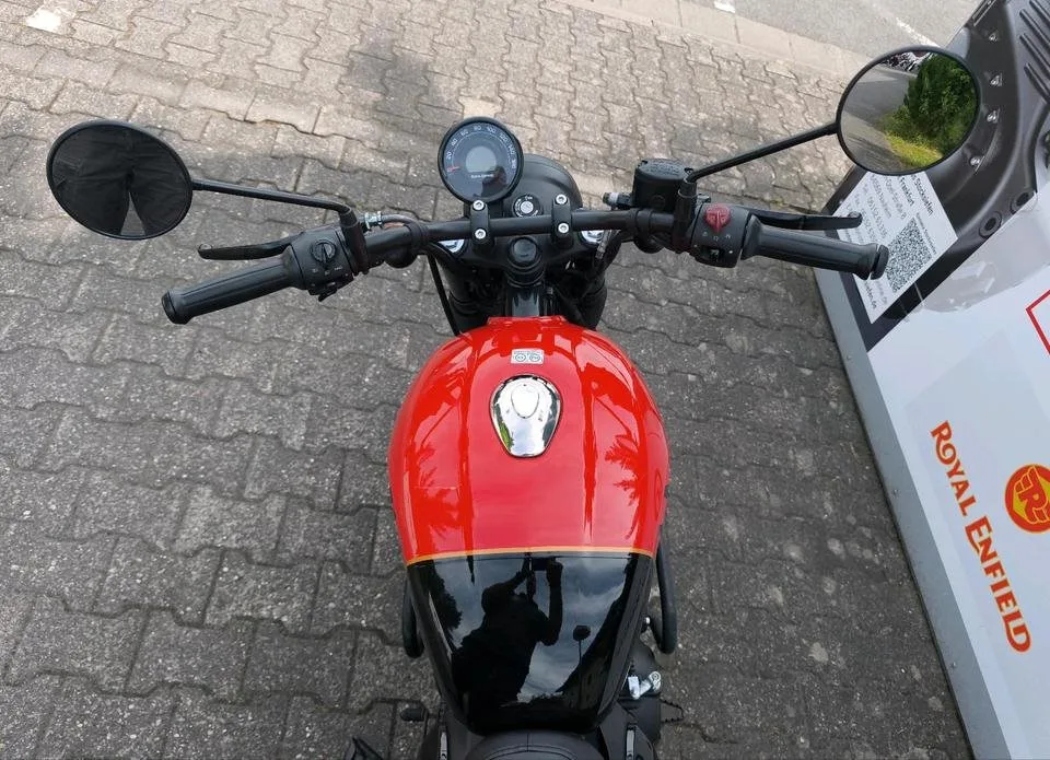 Royal Enfield HNTR 350
