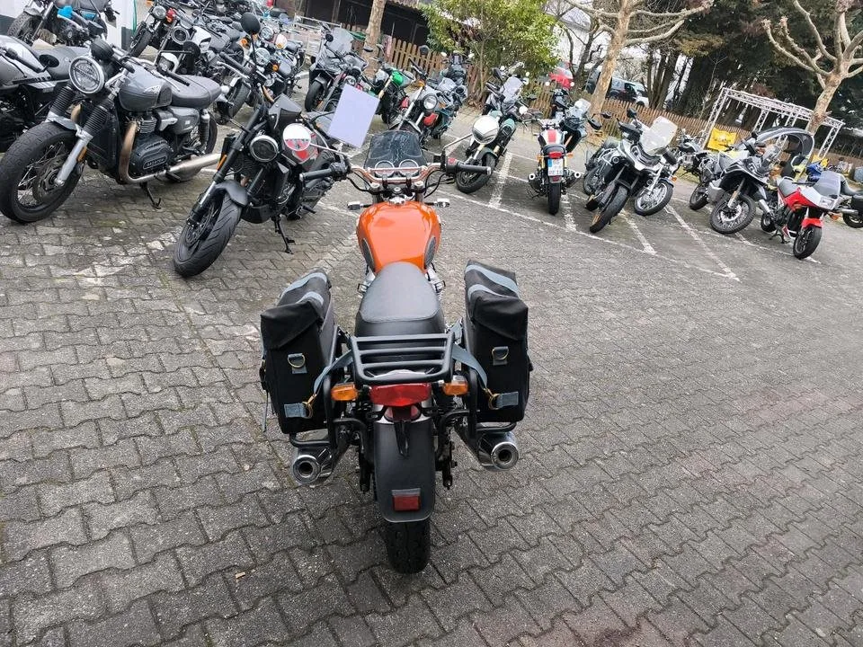 Royal Enfield Interceptor 650