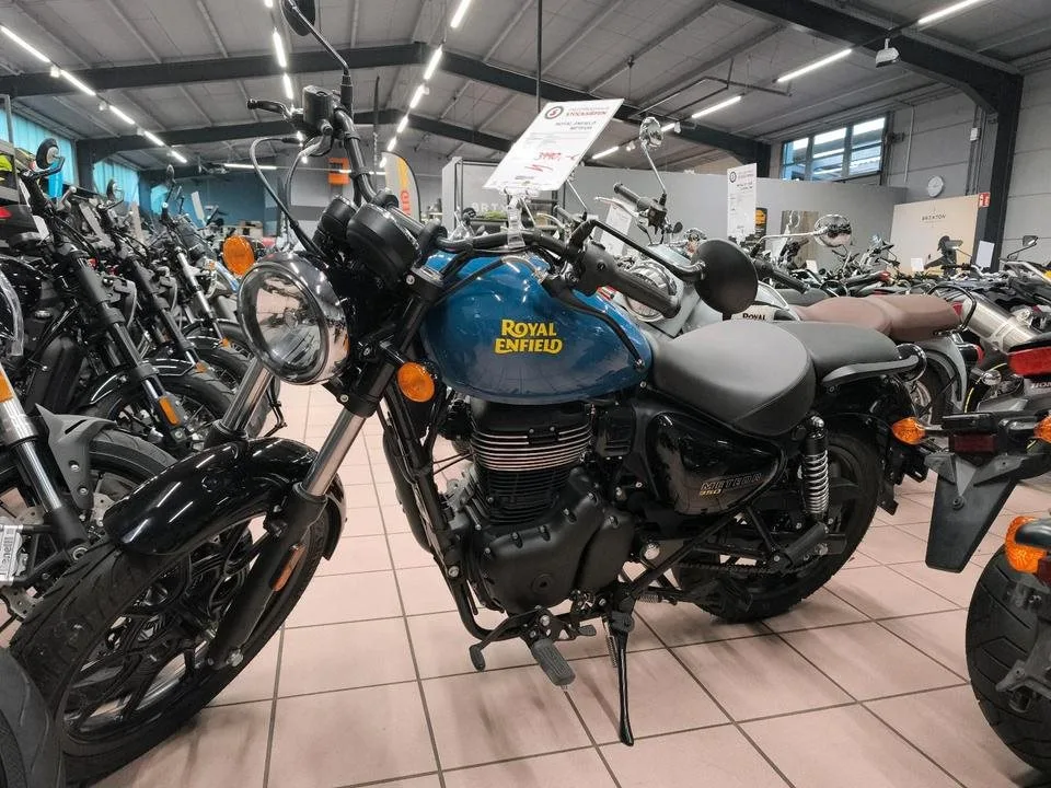 Royal Enfield Meteor 350 Fireball