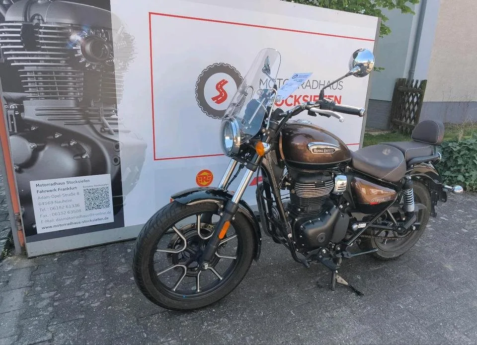 Royal Enfield Meteor 350 Supernova