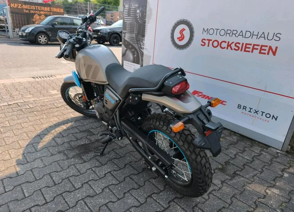 Royal Enfield Scram 411