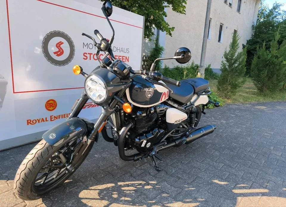 Royal Enfield Shotgun 650