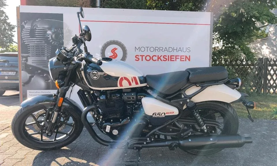 Royal Enfield Shotgun 650