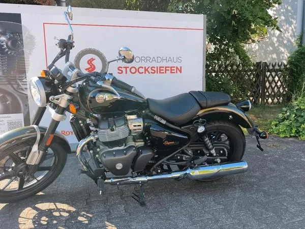 Royal Enfield Super Meteor 650