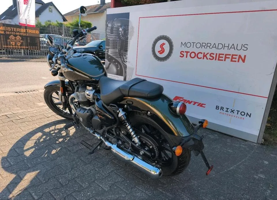 Royal Enfield Super Meteor 650