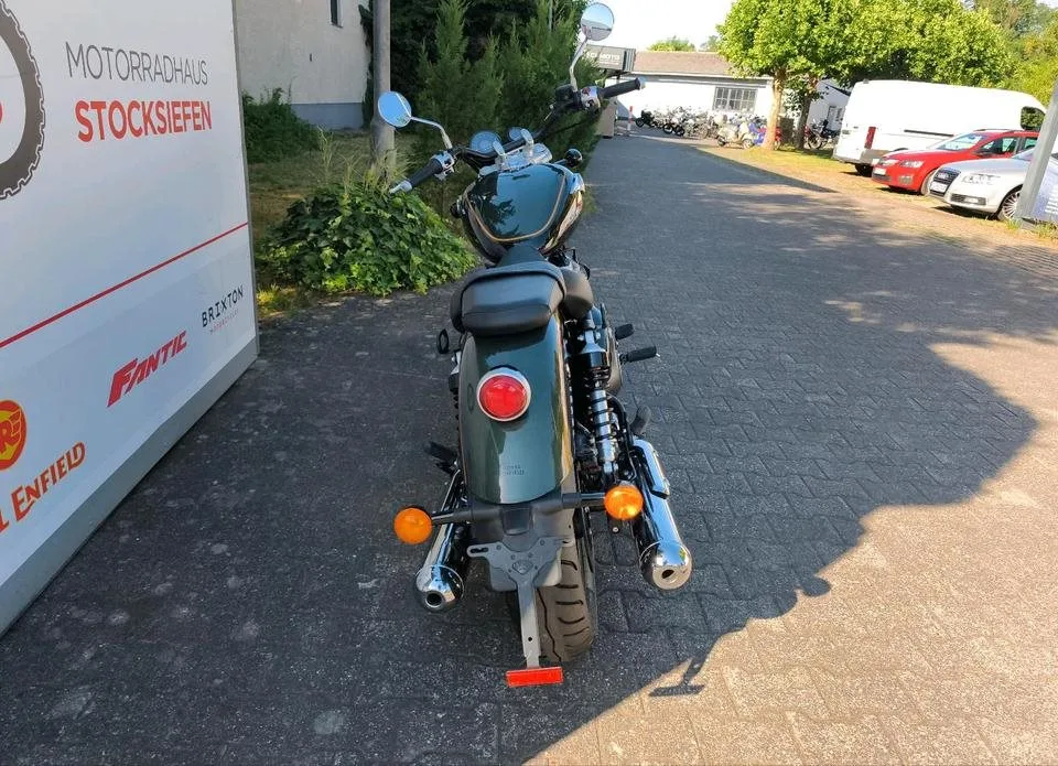 Royal Enfield Super Meteor 650