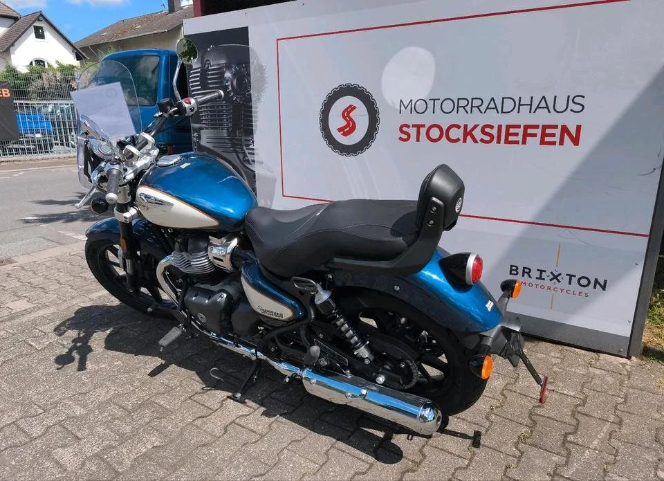 Royal Enfield Super Meteor 650