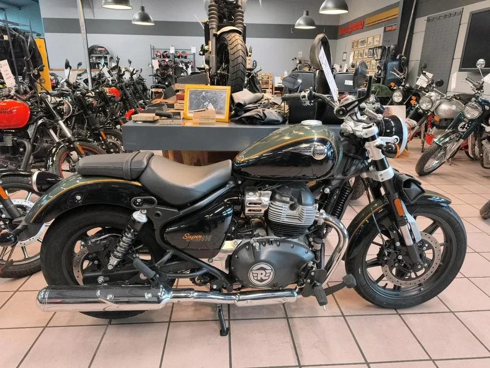 Royal Enfield Super Meteor 650