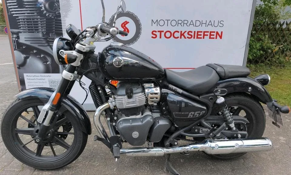 Royal Enfield Super Meteor 650