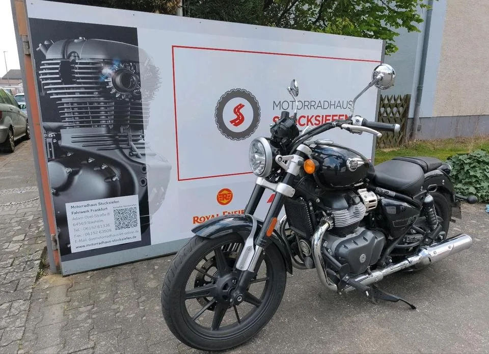Royal Enfield Super Meteor 650