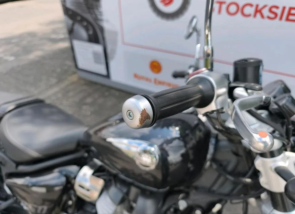 Royal Enfield Super Meteor 650