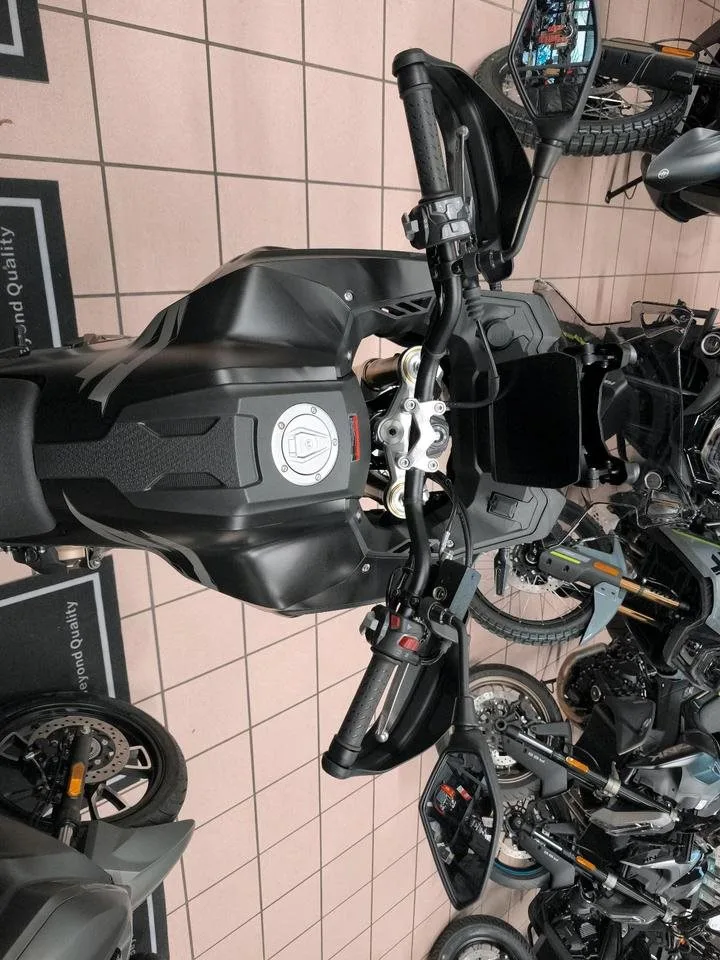 Voge DS625X