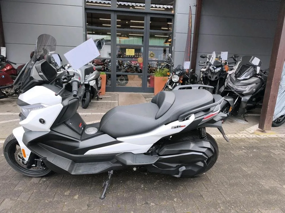 Voge SR4 350 LUXURY