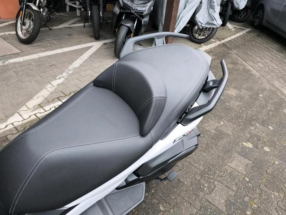 Voge SR4 350 LUXURY