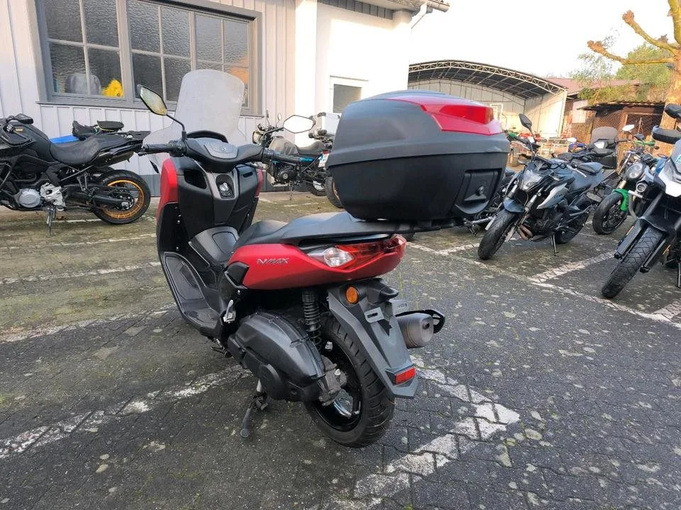Yamaha NMAX 125