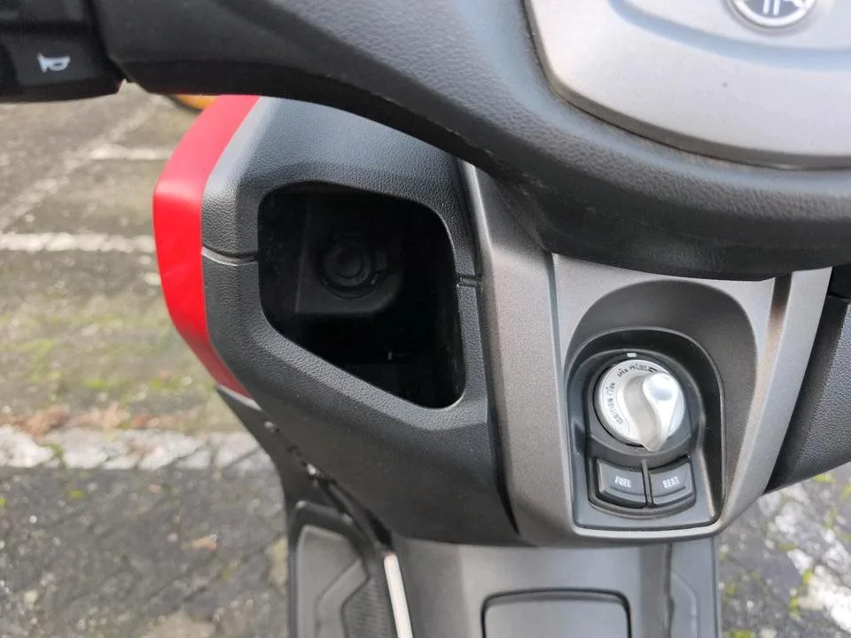 Yamaha NMAX 125