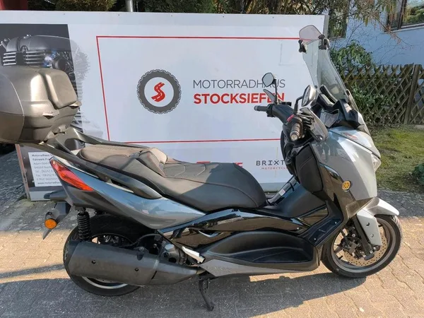 Yamaha XMAX 300 Tech MAX