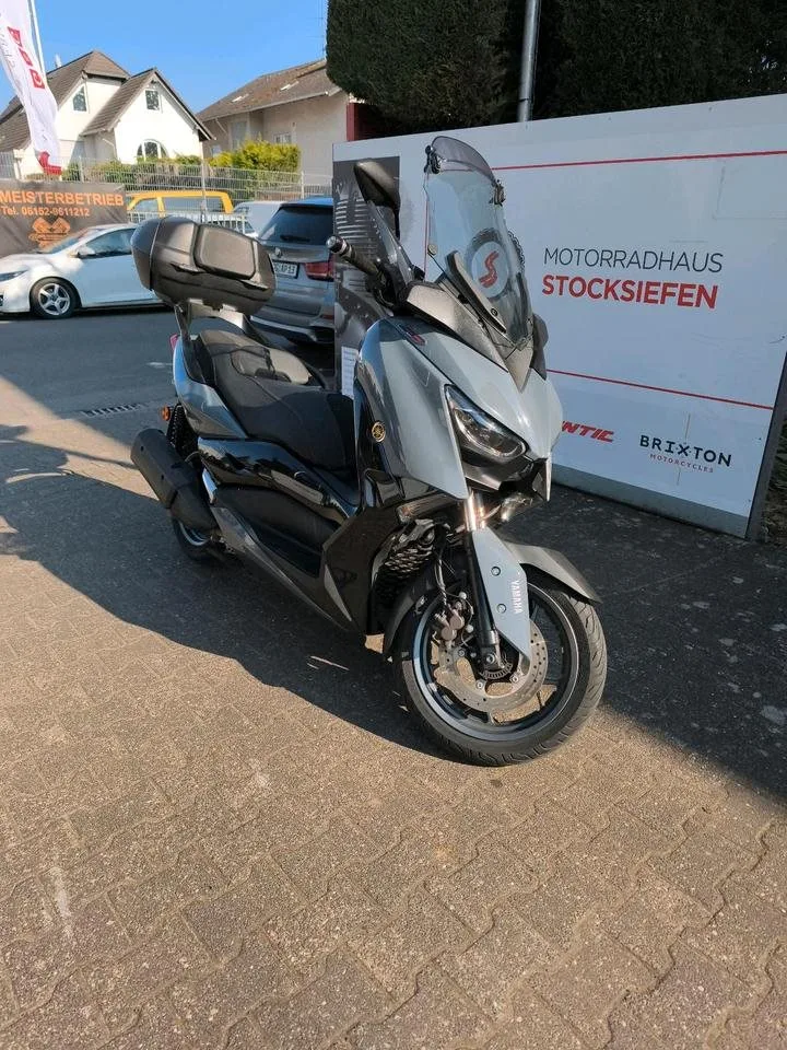 Yamaha XMAX 300 Tech MAX