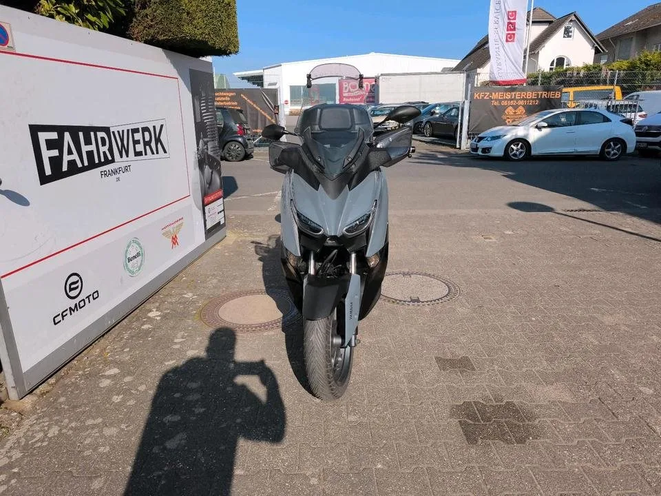 Yamaha XMAX 300 Tech MAX