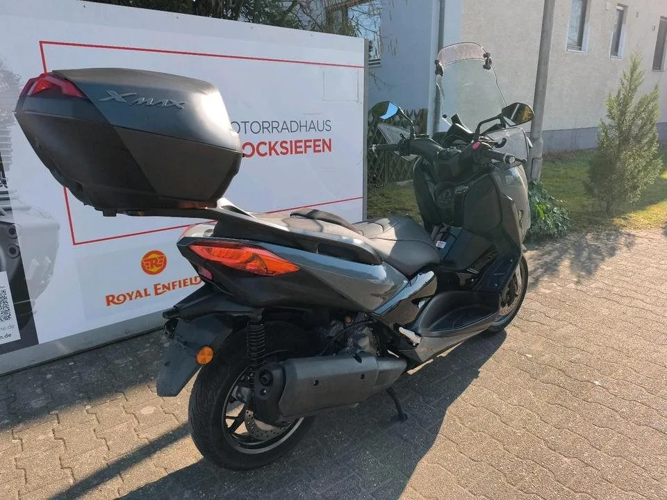 Yamaha XMAX 300 Tech MAX
