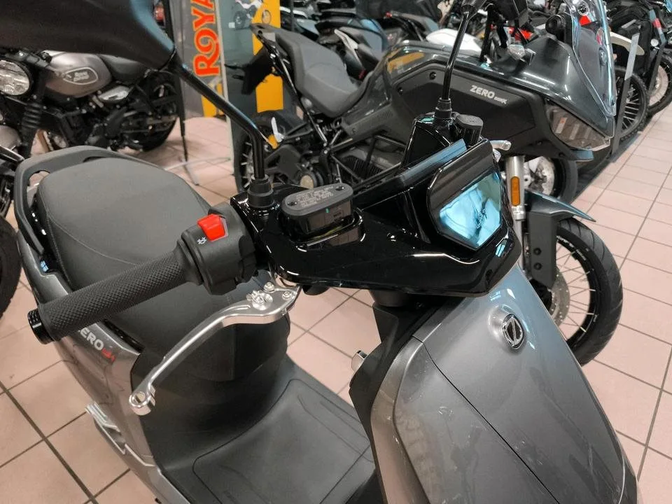 Zero LS1