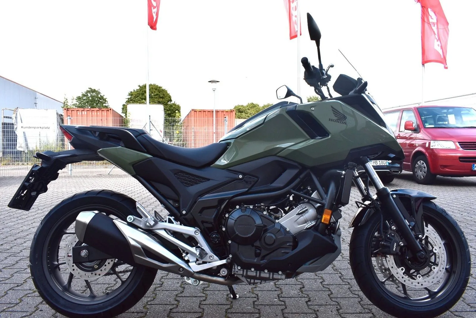 Honda NC750X DCT