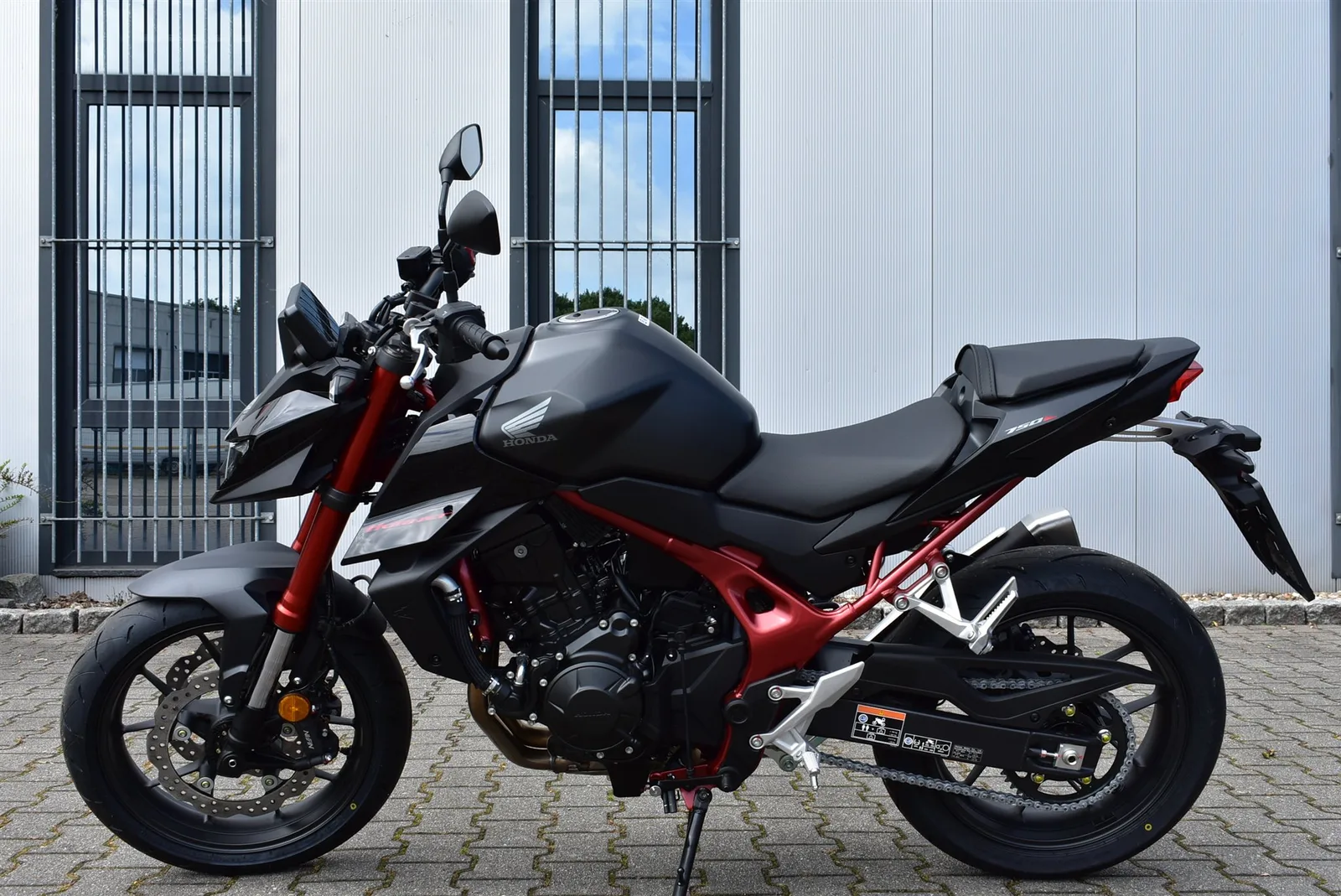 Honda CB750 Hornet Modell 2026 Sofort Verfügbar !