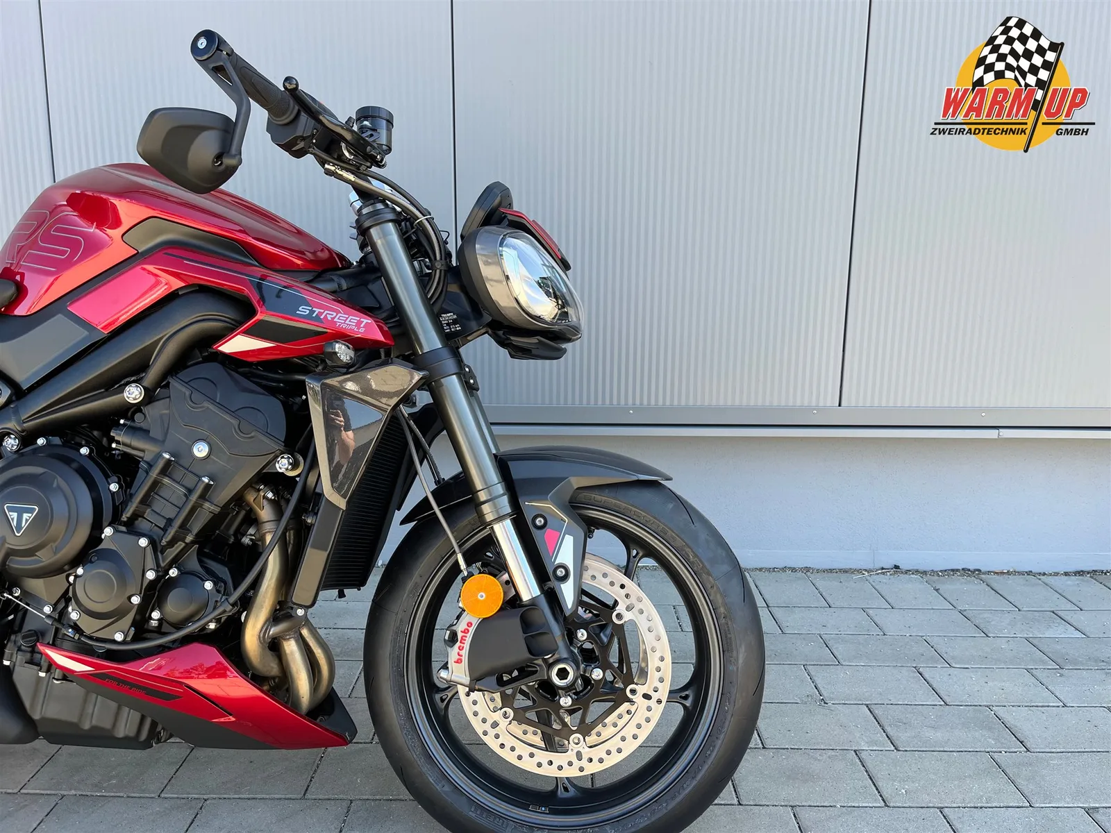 Triumph Street Triple 765 RS inkl. kurzer Kennzeichenhalter + Bremsenbelüftung