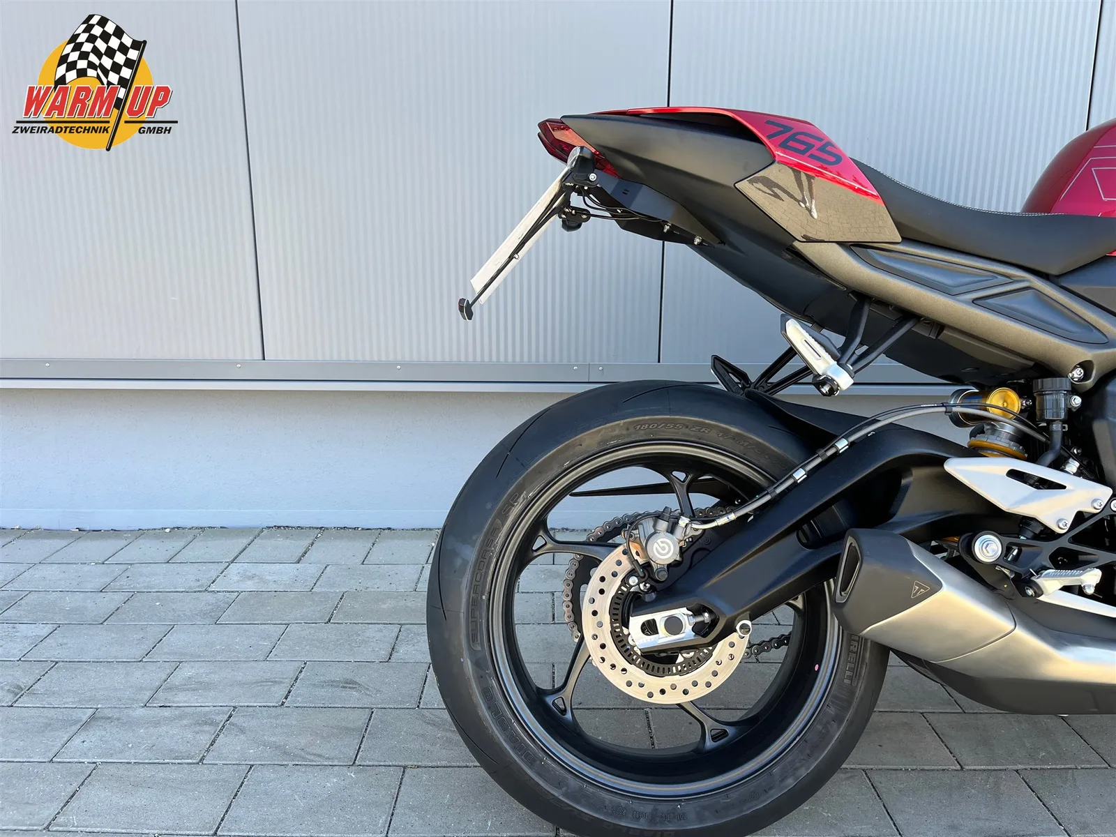 Triumph Street Triple 765 RS inkl. kurzer Kennzeichenhalter + Bremsenbelüftung