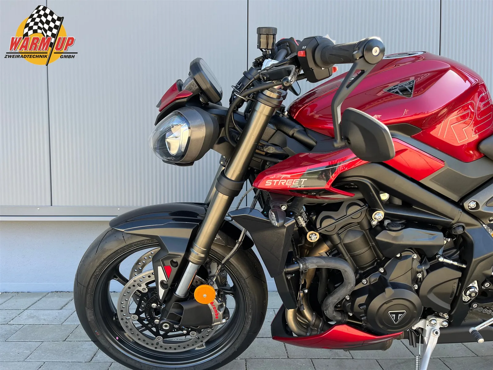 Triumph Street Triple 765 RS inkl. kurzer Kennzeichenhalter + Bremsenbelüftung