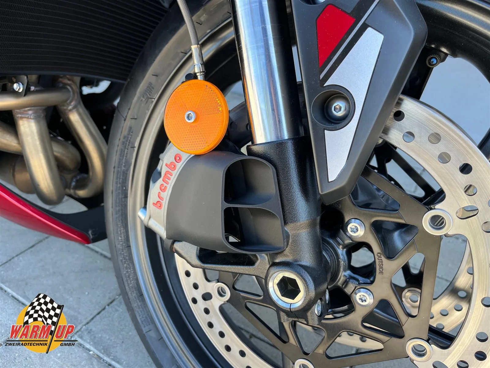 Triumph Street Triple 765 RS inkl. kurzer Kennzeichenhalter + Bremsenbelüftung