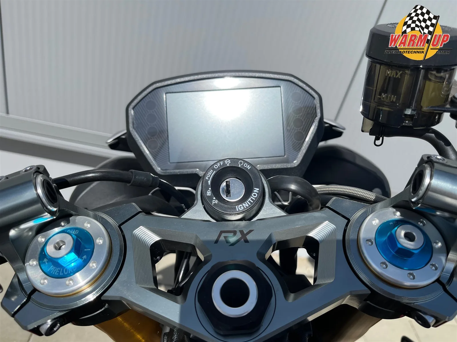 Triumph Street Triple 765 RX 2026er Modell | Stummellenker