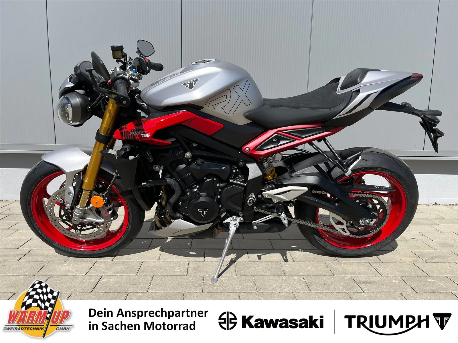 Triumph Street Triple 765 RX 2026er Modell | Stummellenker