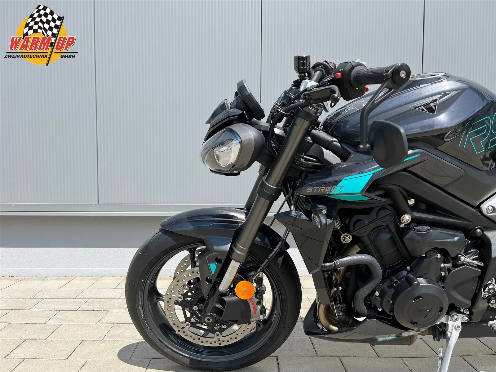 Triumph Street Triple 765 RS inkl. kurzer Kennzeichenhalter + Bremsenbelüftung