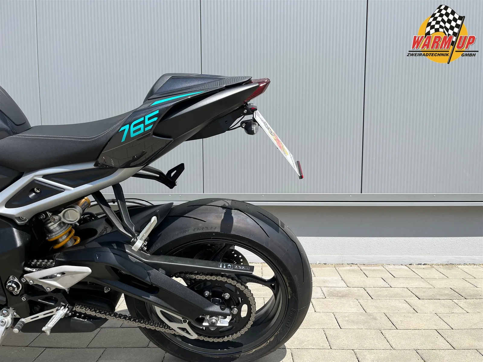 Triumph Street Triple 765 RS inkl. kurzer Kennzeichenhalter + Bremsenbelüftung