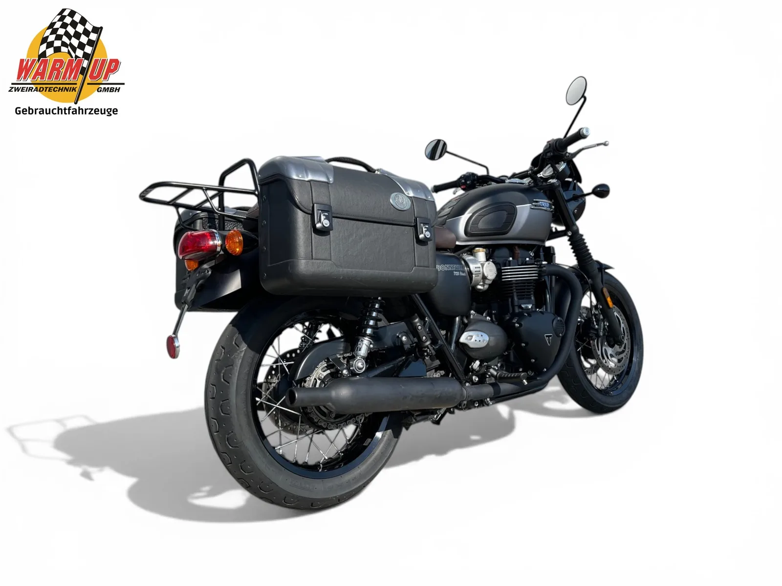 Triumph Bonneville T120 Black