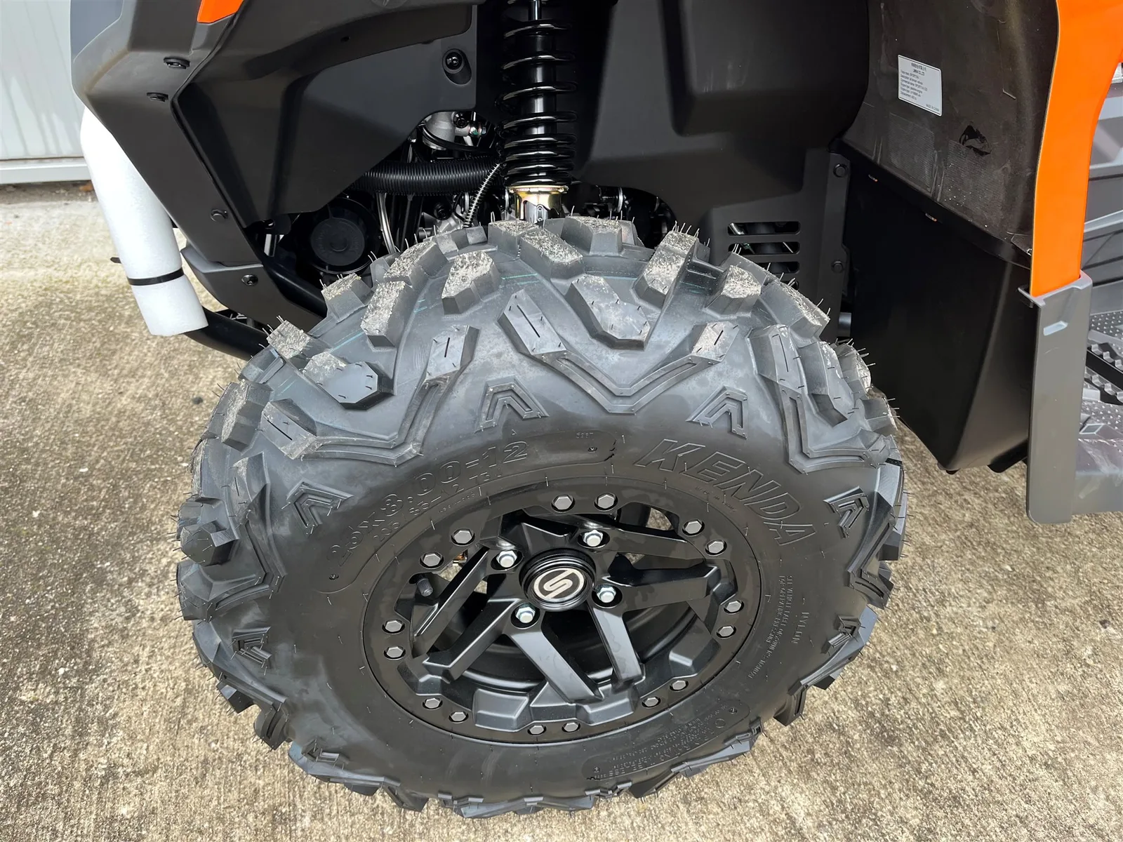 Sportiva 520 GT ABS , EPS , T3B , 4x4 Lieferung wird erwartet / jetzt vorbestellen ! Heck Koffer + 350 EUR