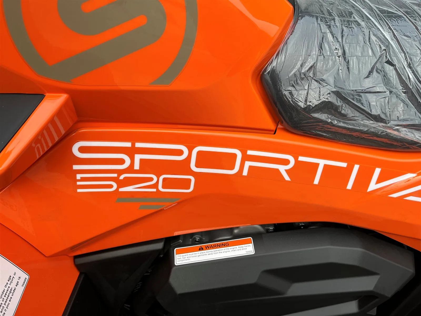 Sportiva 520 GT ABS , EPS , T3B , 4x4 Lieferung wird erwartet / jetzt vorbestellen ! Heck Koffer + 350 EUR