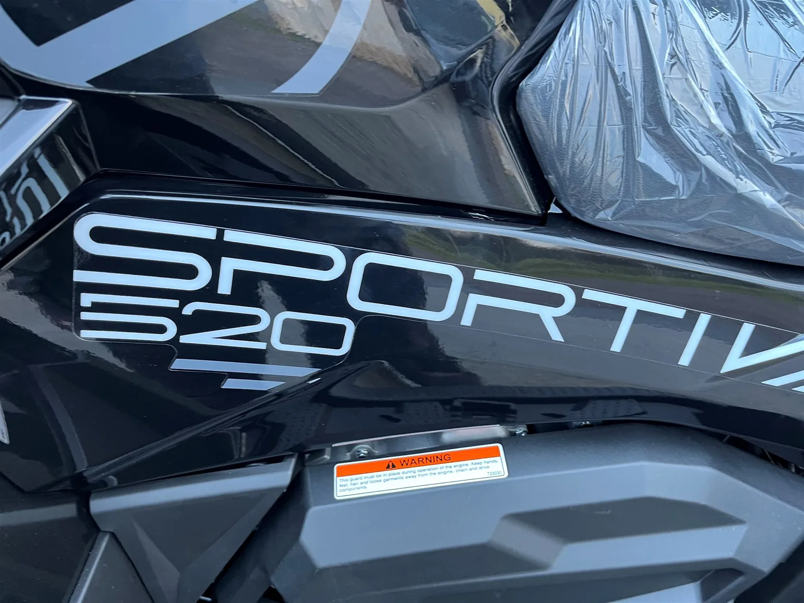 Sportiva 520 GT am Lager , Sitzheizung ABS , EPS , T3B , 4x4 sofort lieferbar, Heck Koffer +350 EUR