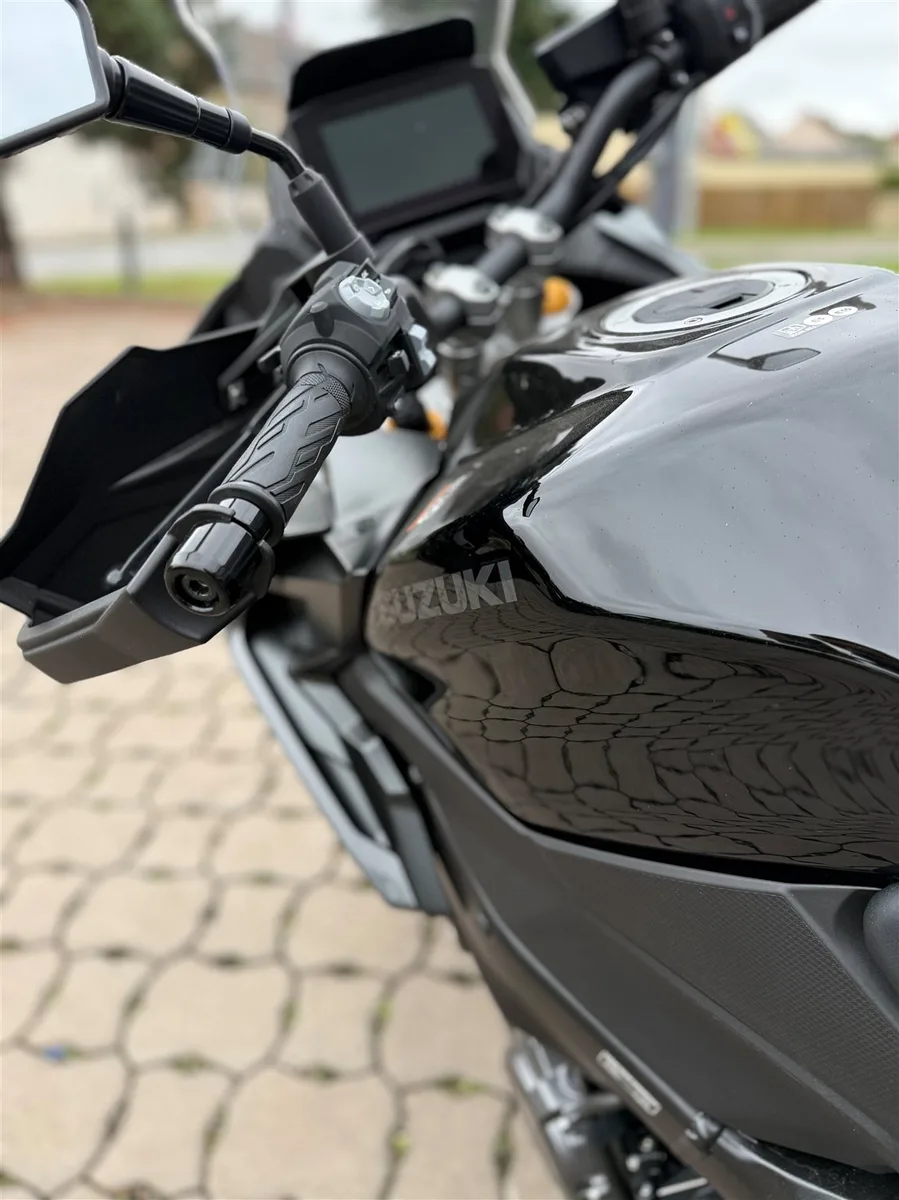 Suzuki GSX-S1000GX