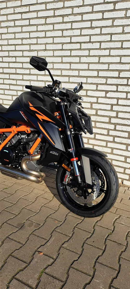 KTM 1390 Super Duke R Aktionspreis + 4Jahre Garantie