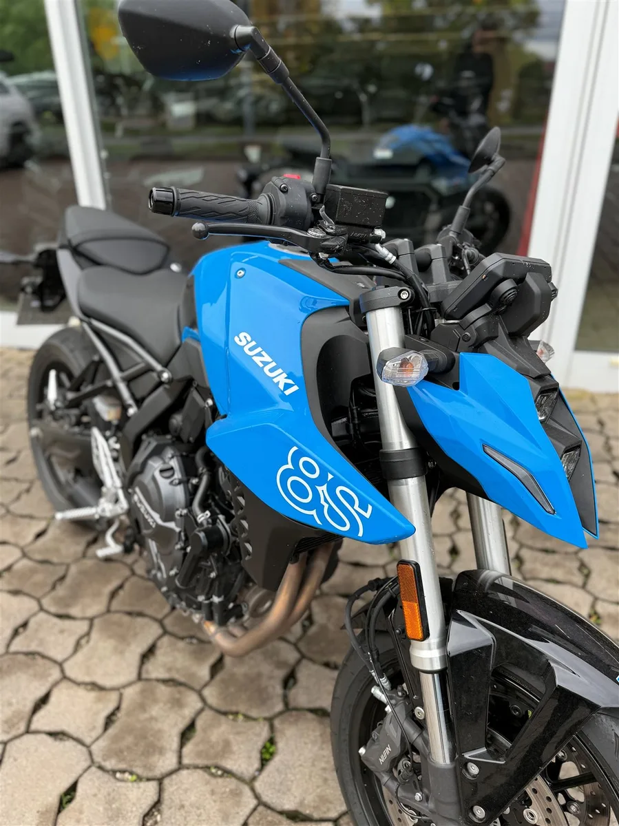Suzuki GSX-8S Vorführfahrzeug