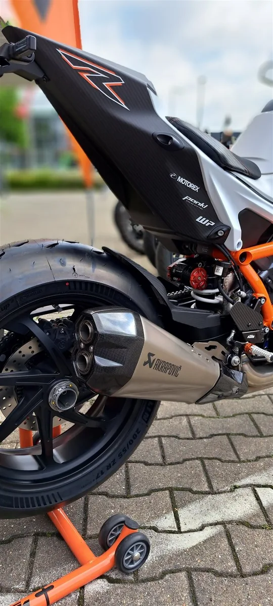 KTM 1390 Super Duke RR AM LAGER + 4 Jahre Garantie