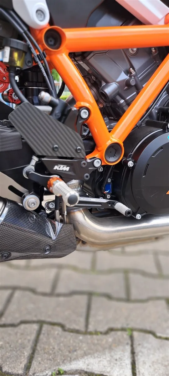 KTM 1390 Super Duke RR AM LAGER + 4 Jahre Garantie