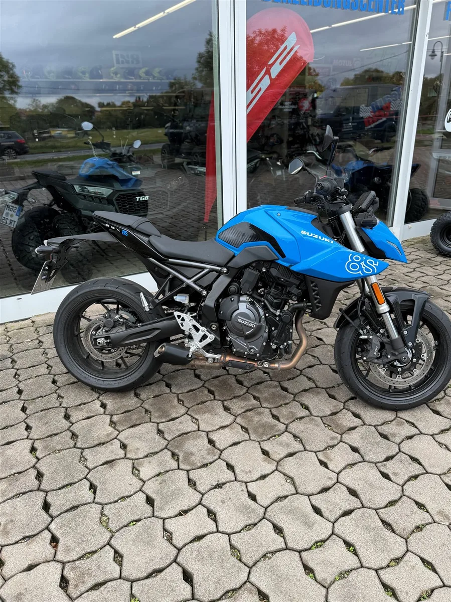 Suzuki GSX-8S Vorführfahrzeug
