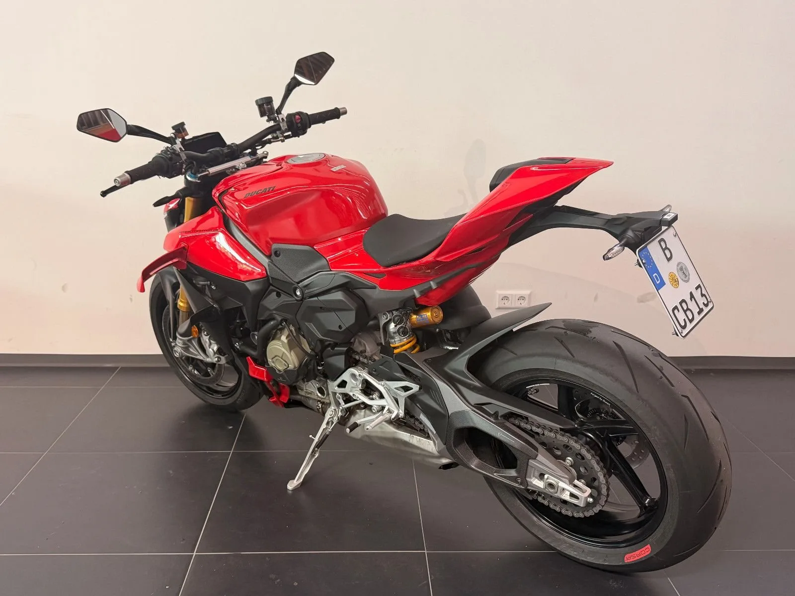 Ducati Streetfighter V4 S