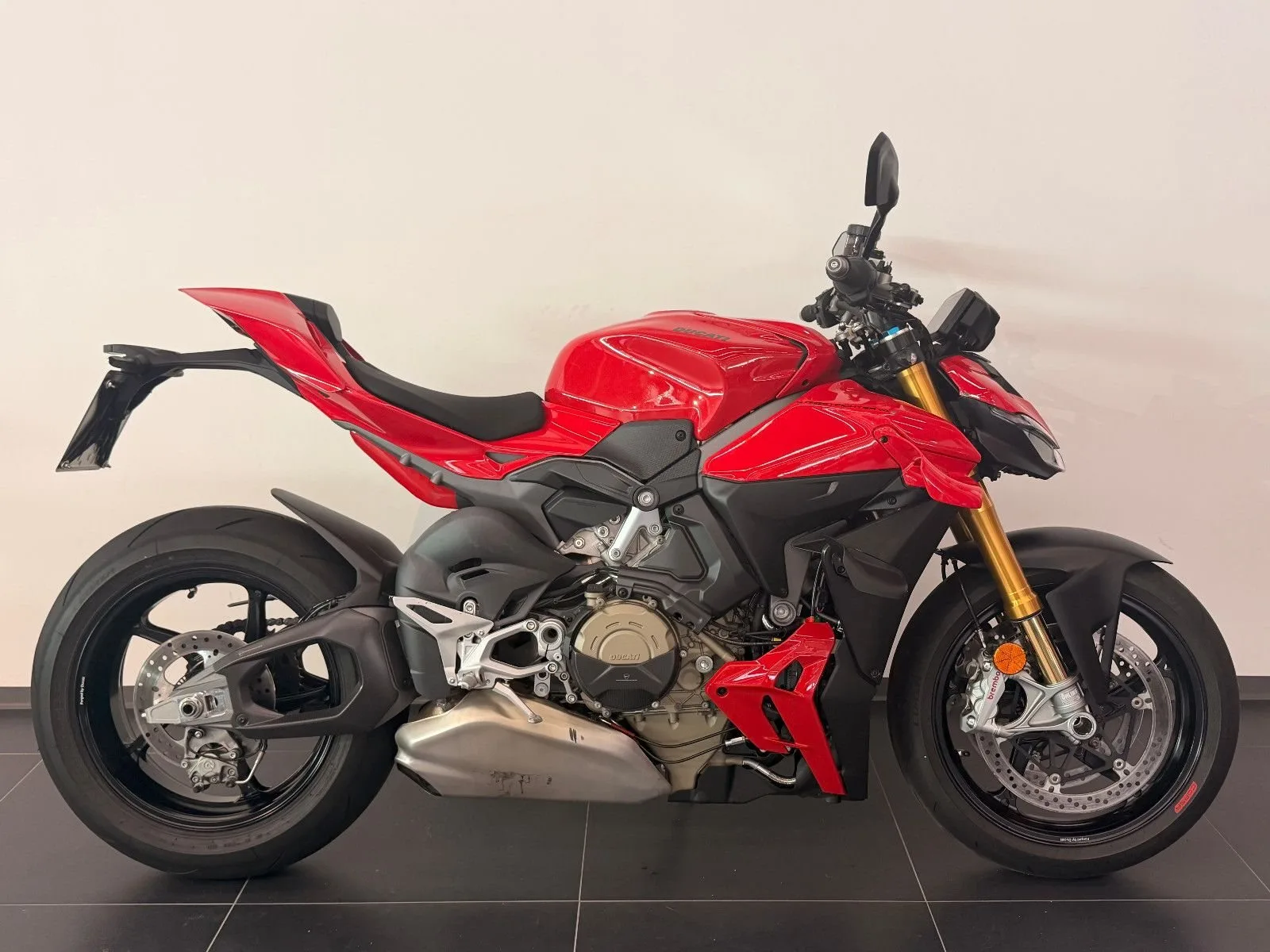 Ducati Streetfighter V4 S