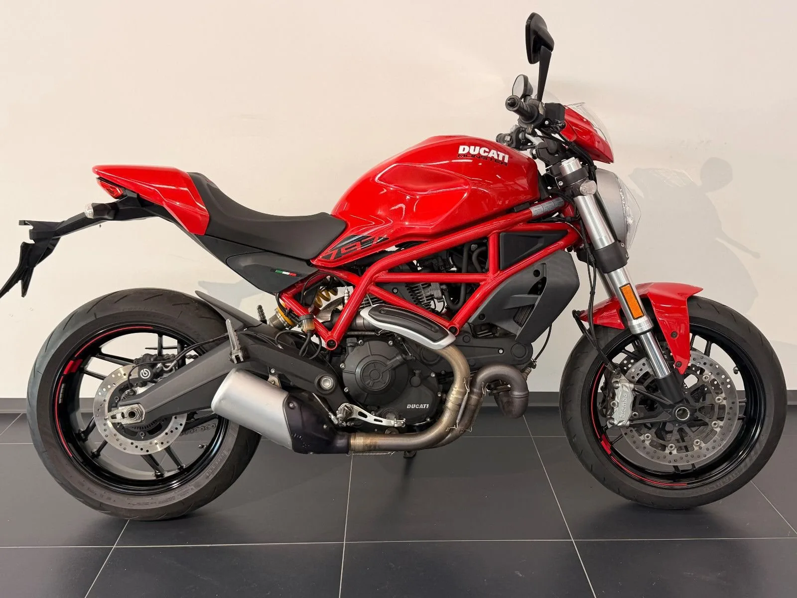 Ducati Monster 797