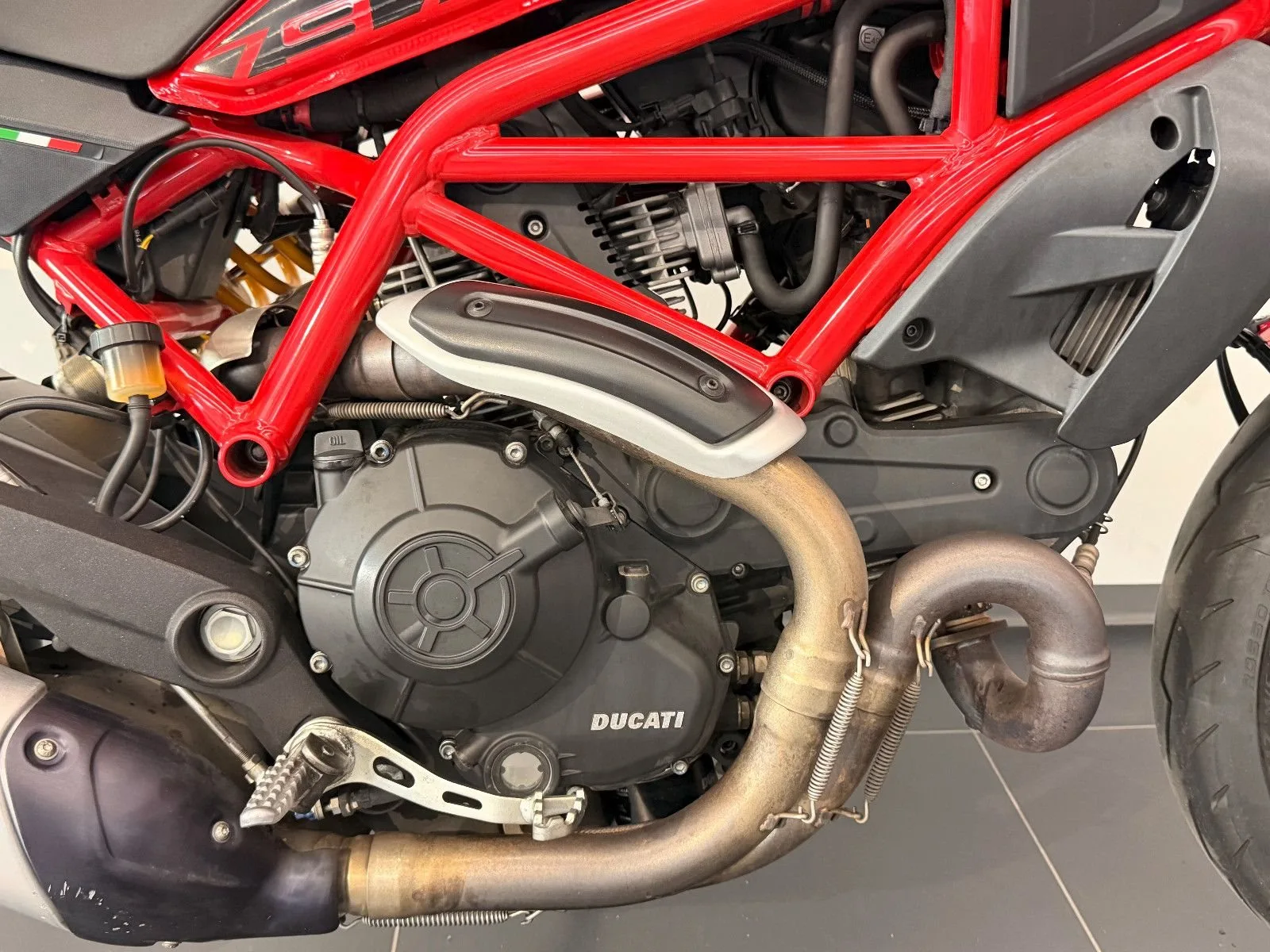 Ducati Monster 797