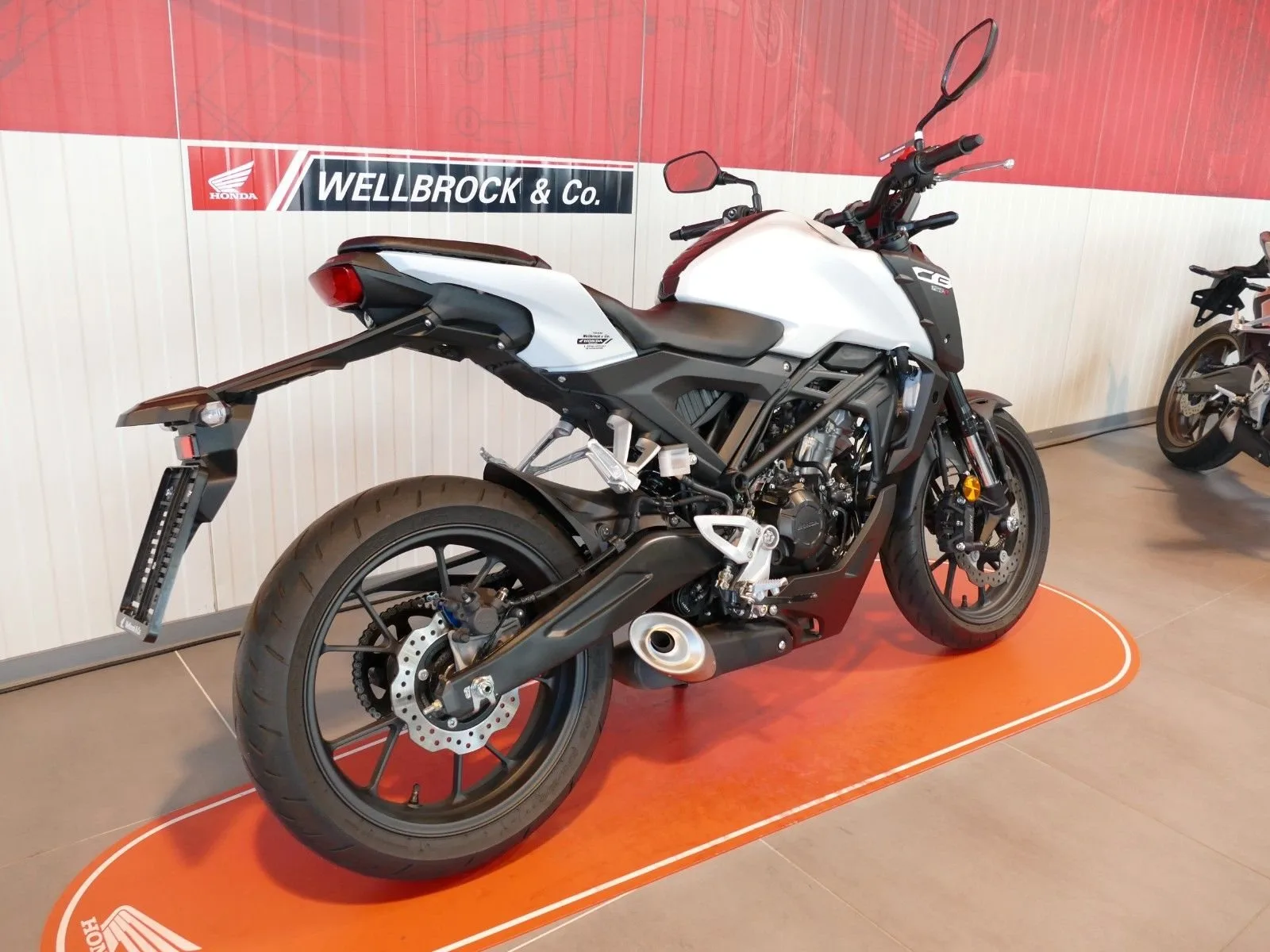 Honda CB125R
